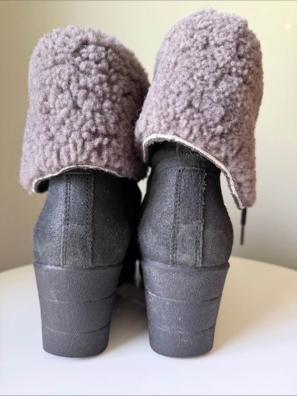 UGG zea wedge